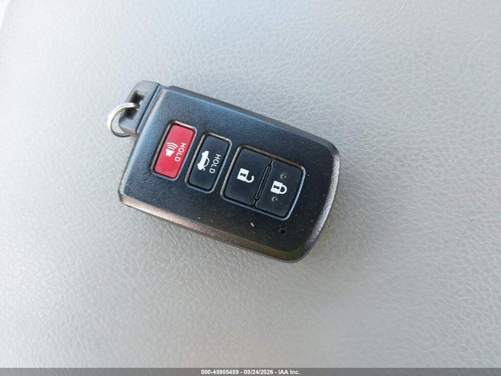 4T1BF1FK2GU546870 2016 TOYOTA CAMRY photo no. 11