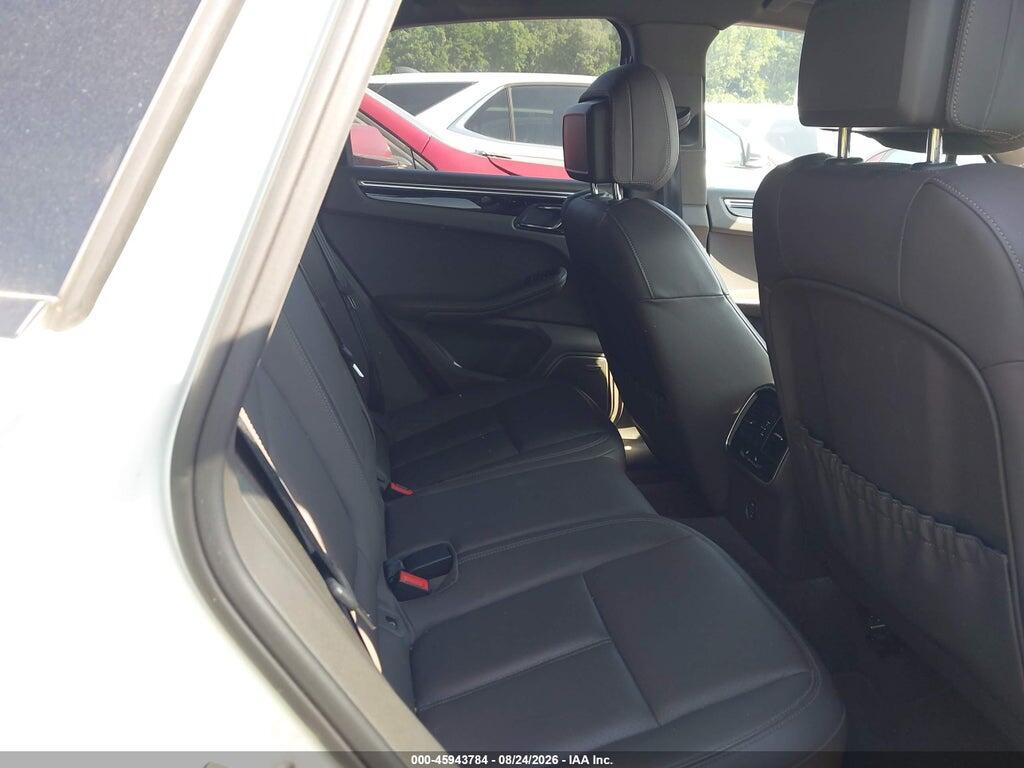 WP1AA2A57JLB05074 2018 PORSCHE MACAN photo no. 8