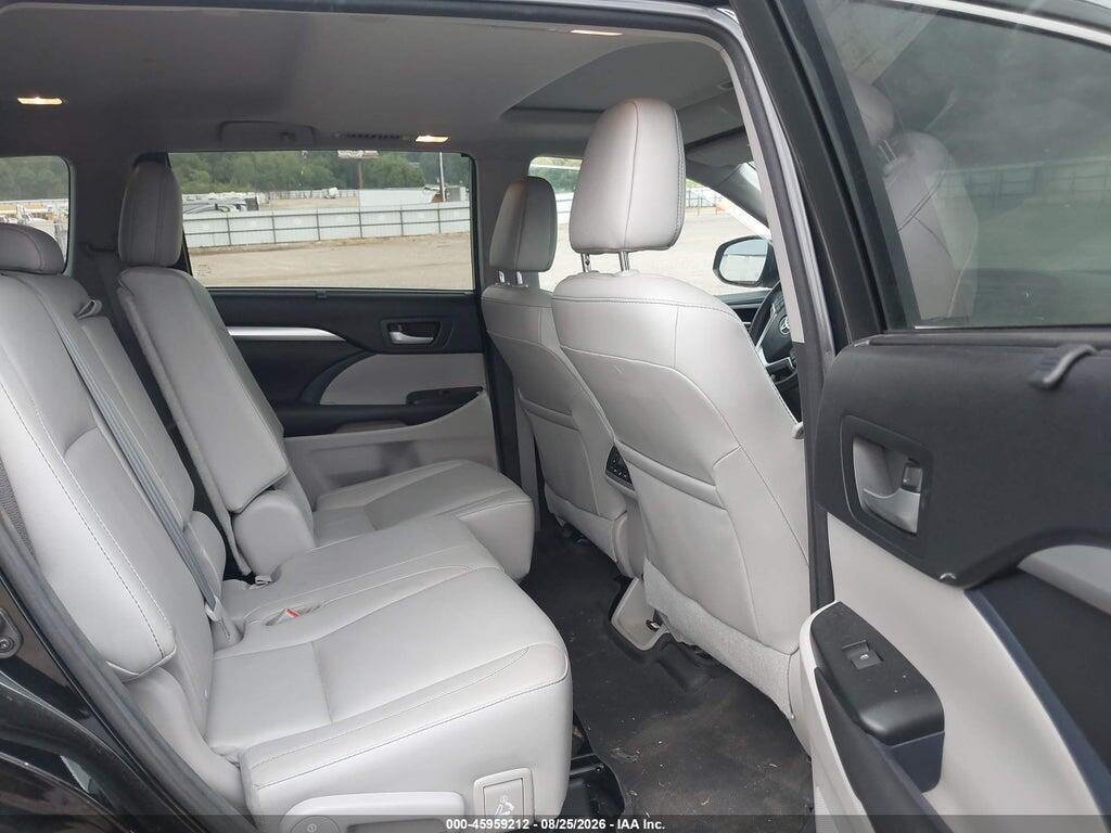 5TDKKRFH1GS503967 2016 TOYOTA HIGHLANDER photo no. 8
