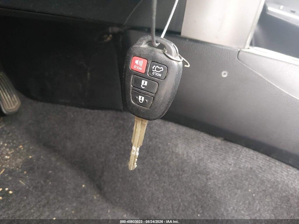 JTMWFREV6GJ095167 2016 TOYOTA RAV4 photo no. 11