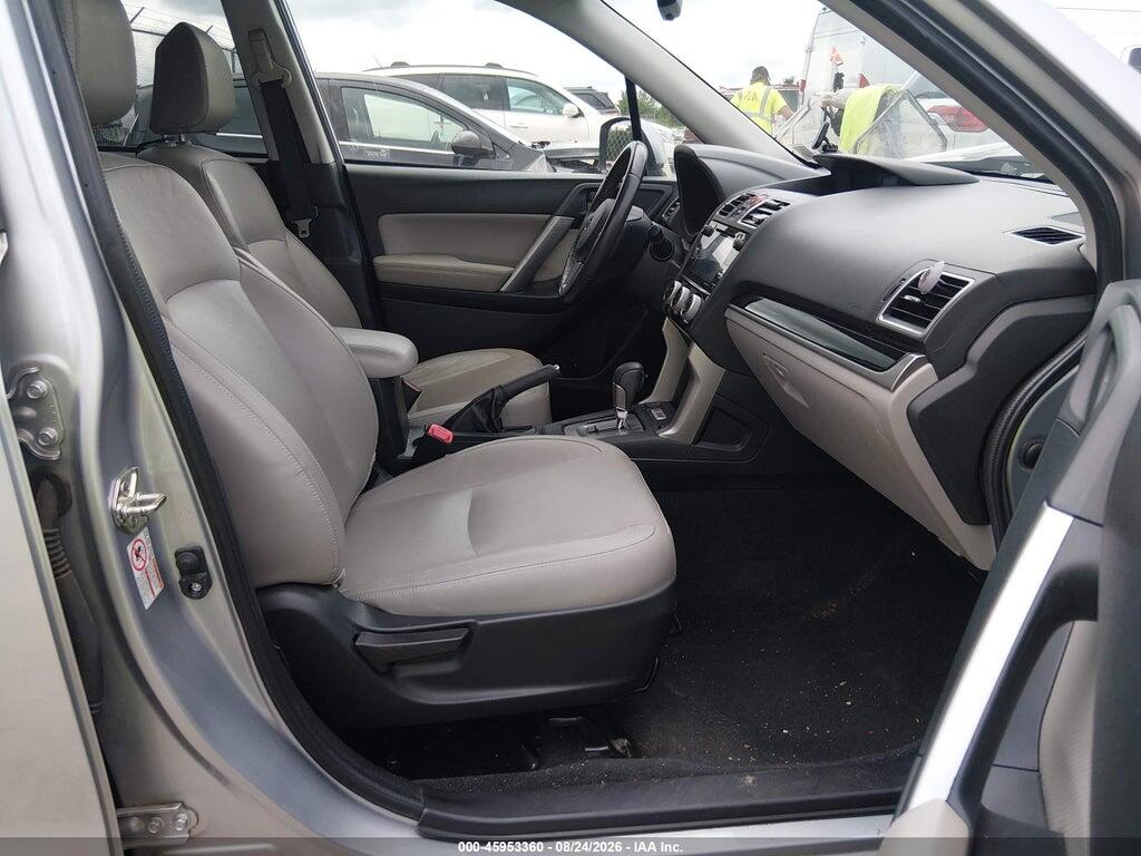 JF2SJARC1JH556847 2018 SUBARU FORESTER photo no. 5