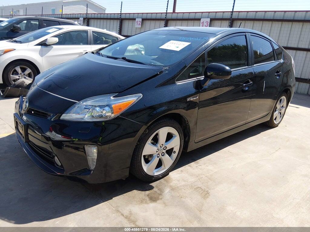 JTDKN3DU3F1932558 2015 TOYOTA PRIUS photo no. 2