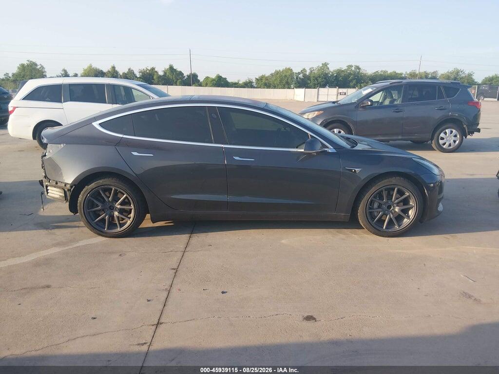 5YJ3E1EA3JF101641 2018 TESLA MODEL 3 photo no. 12