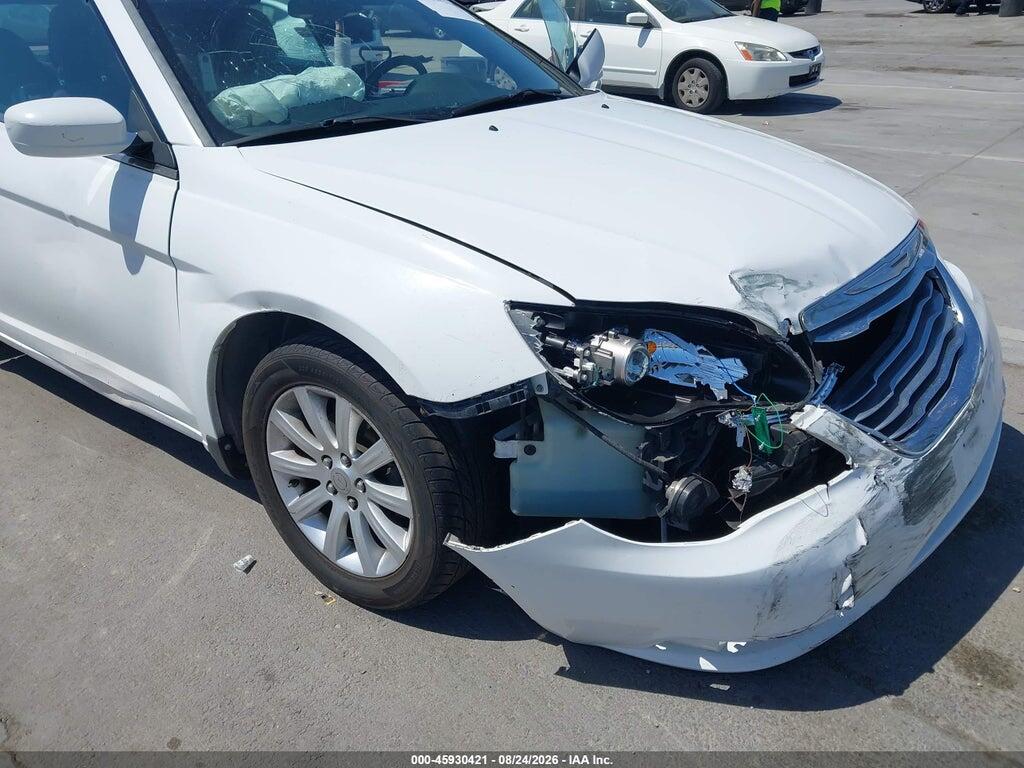 1C3BCBEB0DN592325 2013 CHRYSLER 200 photo no. 12