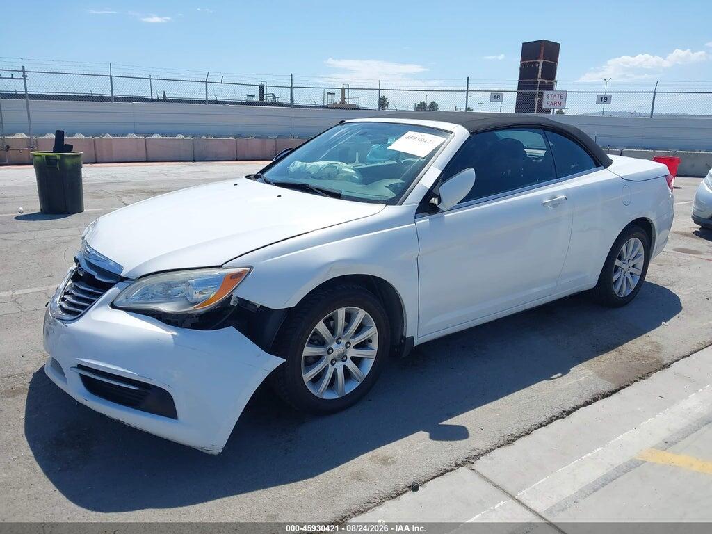 1C3BCBEB0DN592325 2013 CHRYSLER 200 photo no. 2