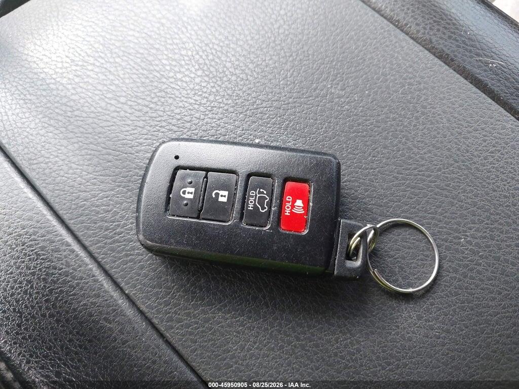 5TDKZRFH8JS540100 2018 TOYOTA HIGHLANDER photo no. 11