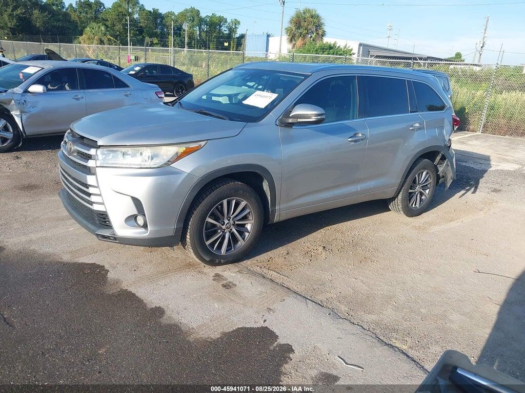 5TDKZRFH3JS533751 2018 TOYOTA HIGHLANDER photo no. 2