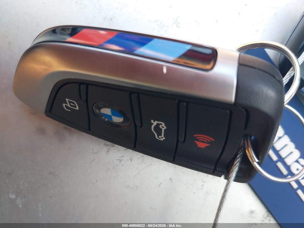 3MW69CW05S8F36845 2025 BMW 330I photo no. 11