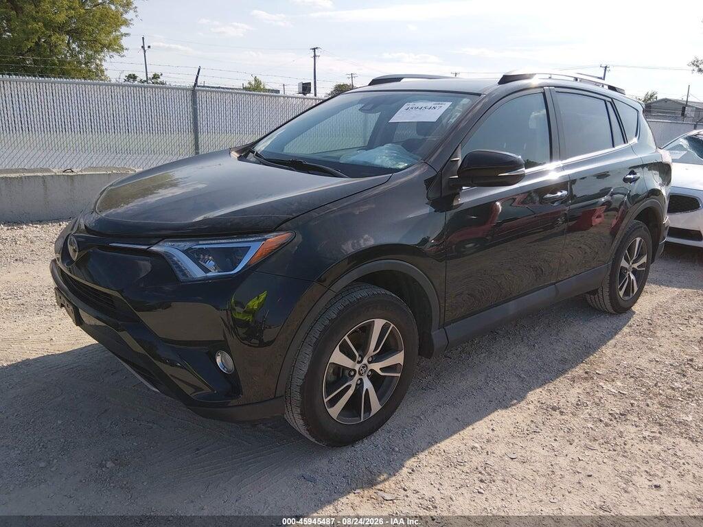 2T3RFREV1JW704770 2018 TOYOTA RAV4 photo no. 2