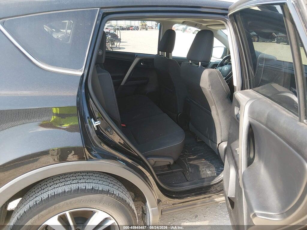 2T3RFREV1JW704770 2018 TOYOTA RAV4 photo no. 8