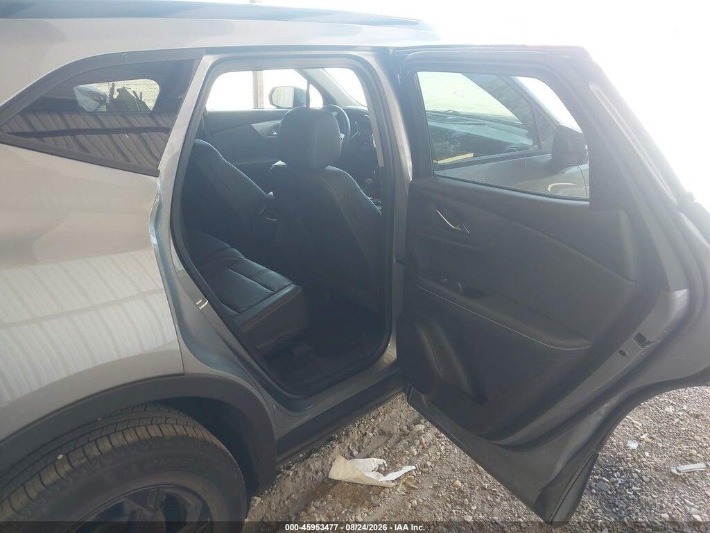 3GNKBDRS0SS144102 2025 CHEVROLET BLAZER photo no. 8