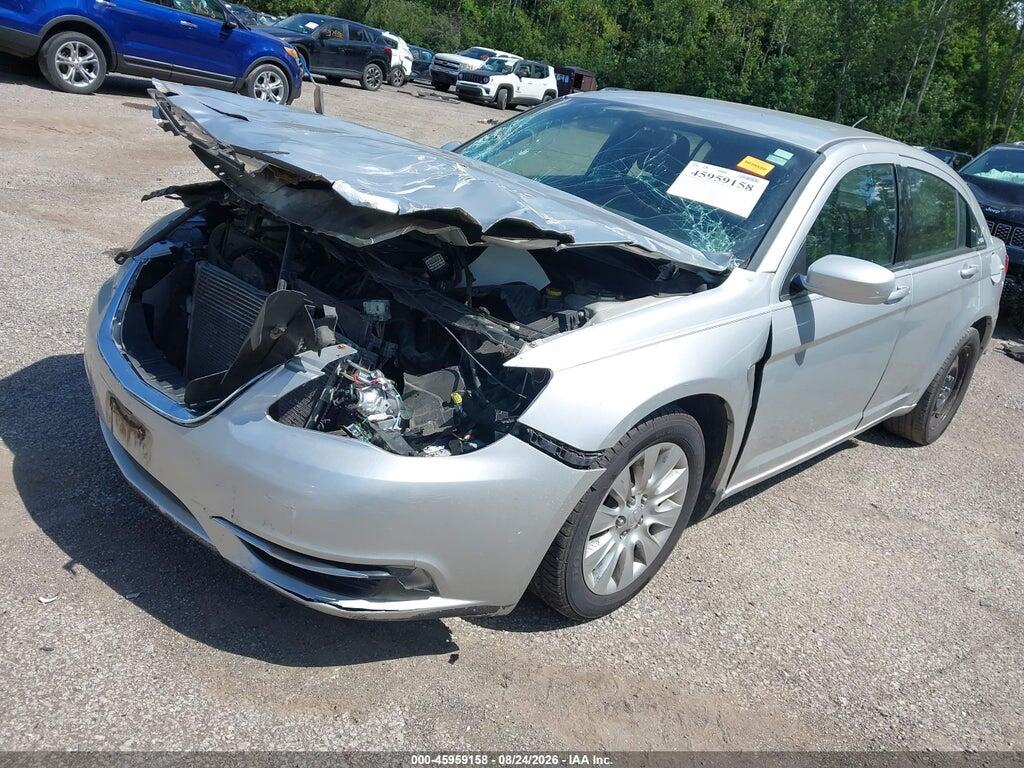 1C3CCBAB0CN204552 2012 CHRYSLER 200 photo no. 2