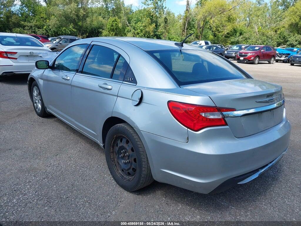 1C3CCBAB0CN204552 2012 CHRYSLER 200 photo no. 3