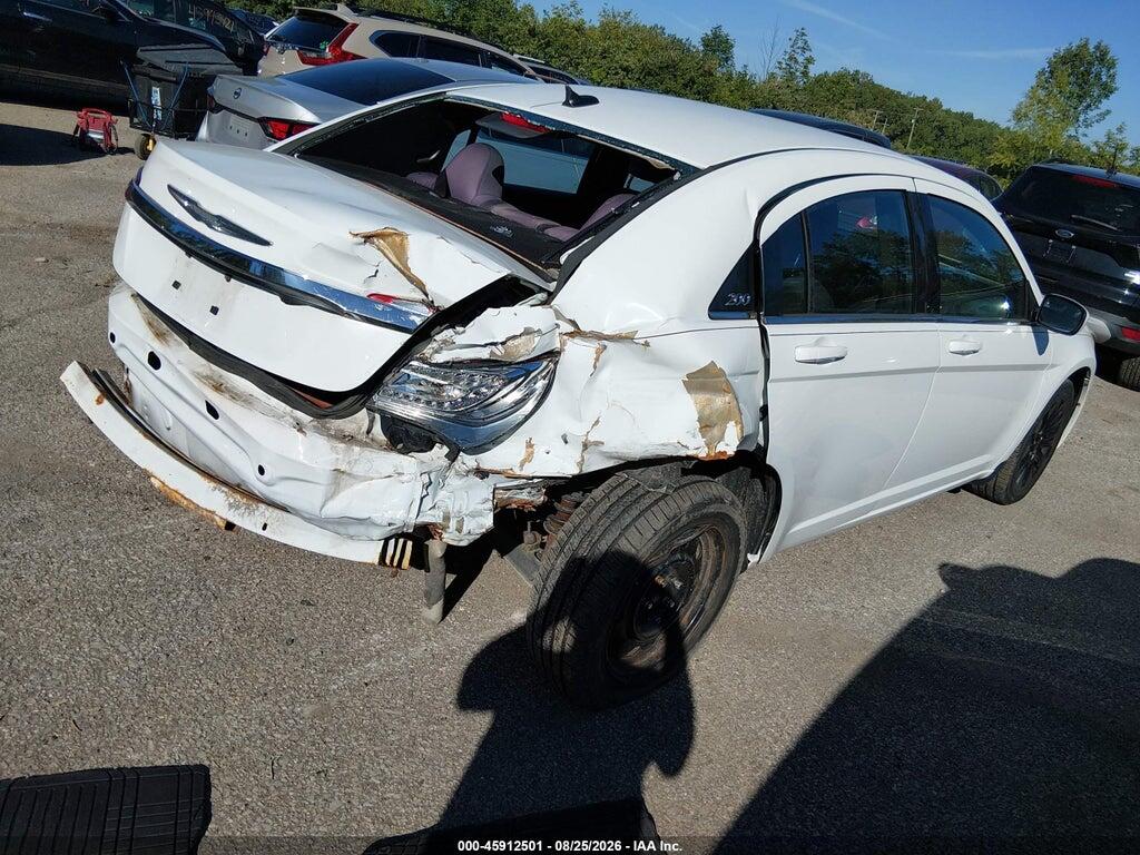 1C3CCBAB9CN204596 2012 CHRYSLER 200 photo no. 4