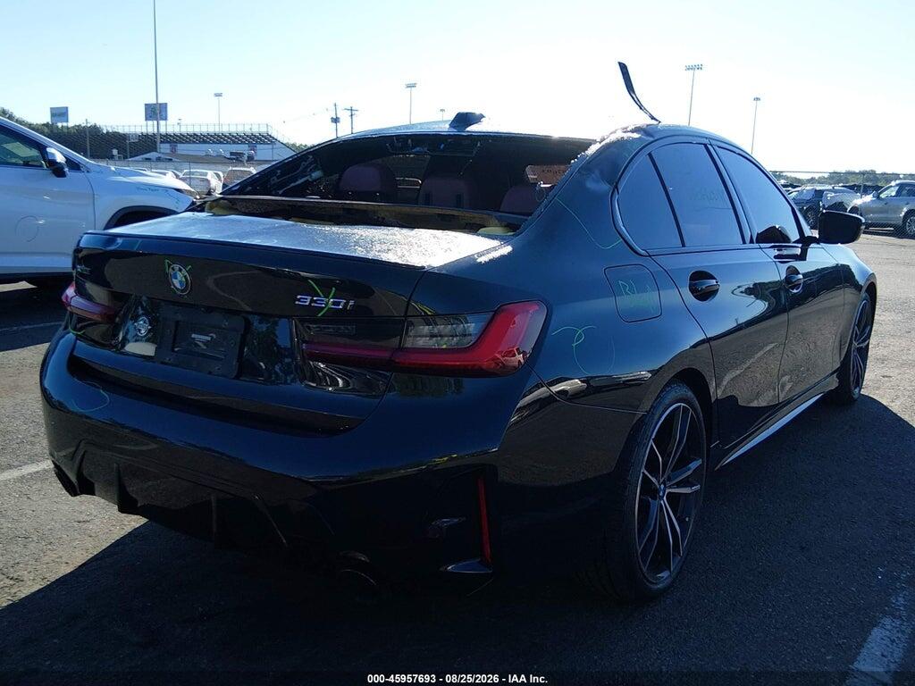 3MW89FF03P8D02754 2023 BMW 3 SERIES photo no. 4