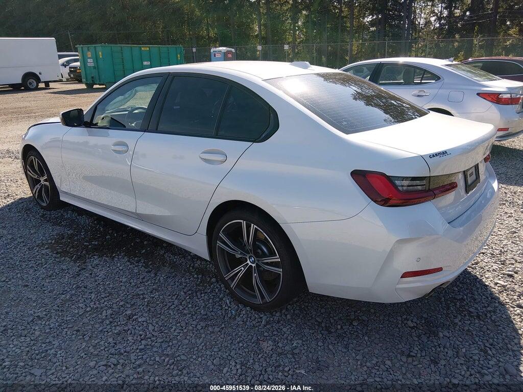 3MW69FF04P8D75140 2023 BMW 330I photo no. 3
