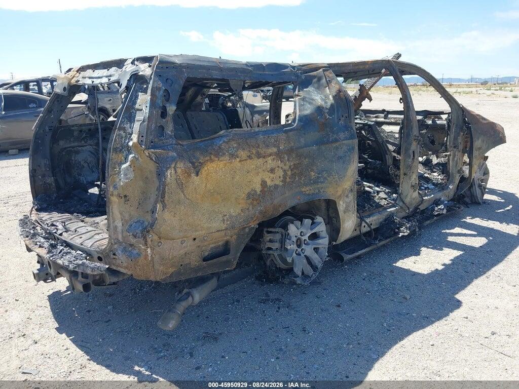 1GNSKDKD7MR341785 2021 CHEVROLET SUBURBAN photo no. 4
