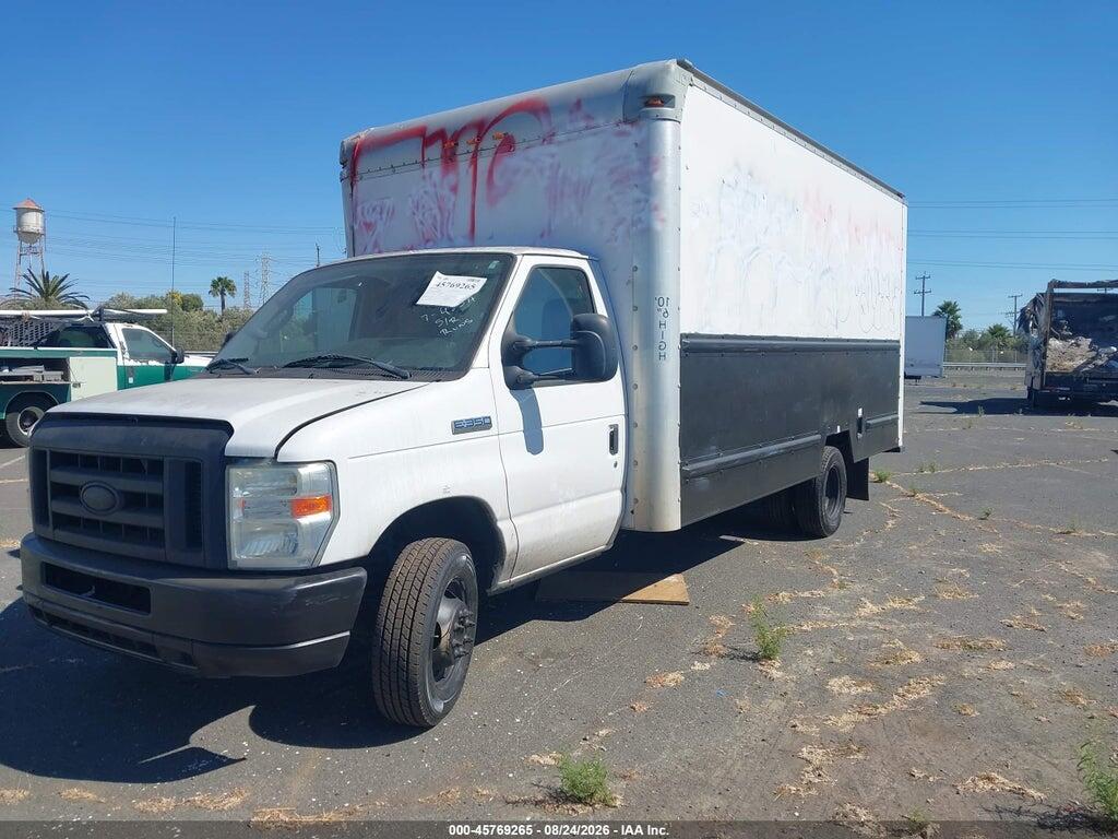 1FDWE3FS4CDA34571 2012 FORD E-350 CUTAWAY photo no. 2