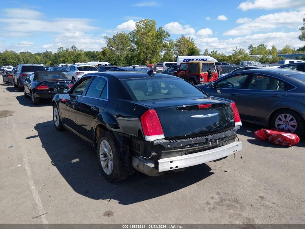 2C3CCAAG3MH654101 2021 CHRYSLER 300 photo no. 3