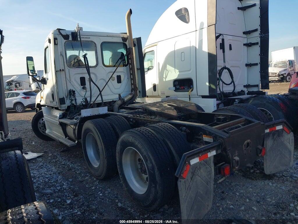 1FUJGEDV4CSBU7753 2012 FREIGHTLINER CASCADIA 125 photo no. 3