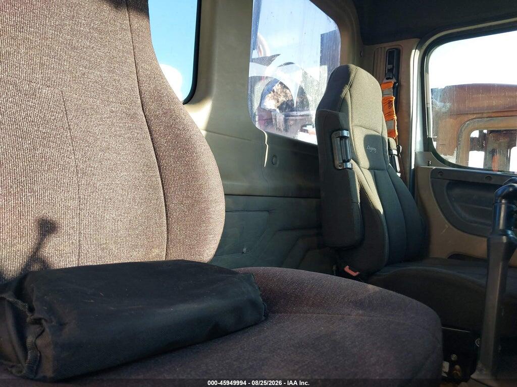 1FUJGEDV4CSBU7753 2012 FREIGHTLINER CASCADIA 125 photo no. 7