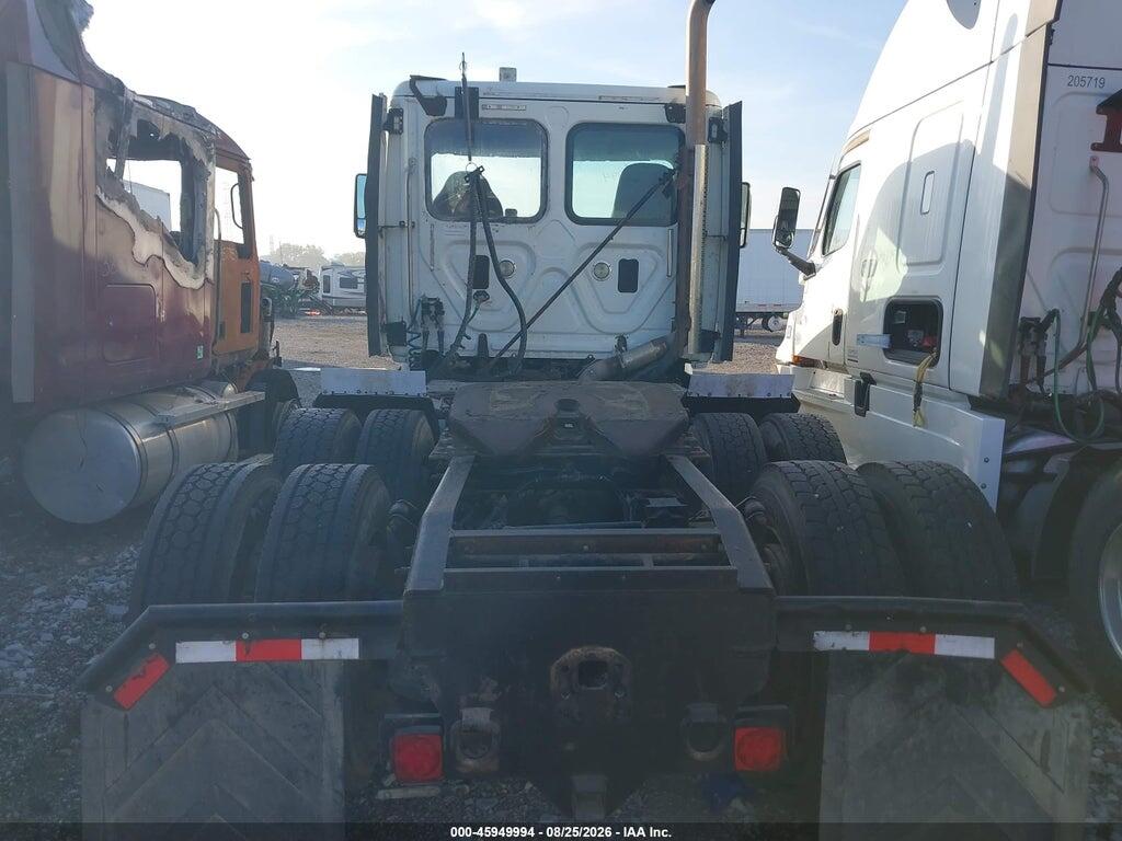 1FUJGEDV4CSBU7753 2012 FREIGHTLINER CASCADIA 125 photo no. 8