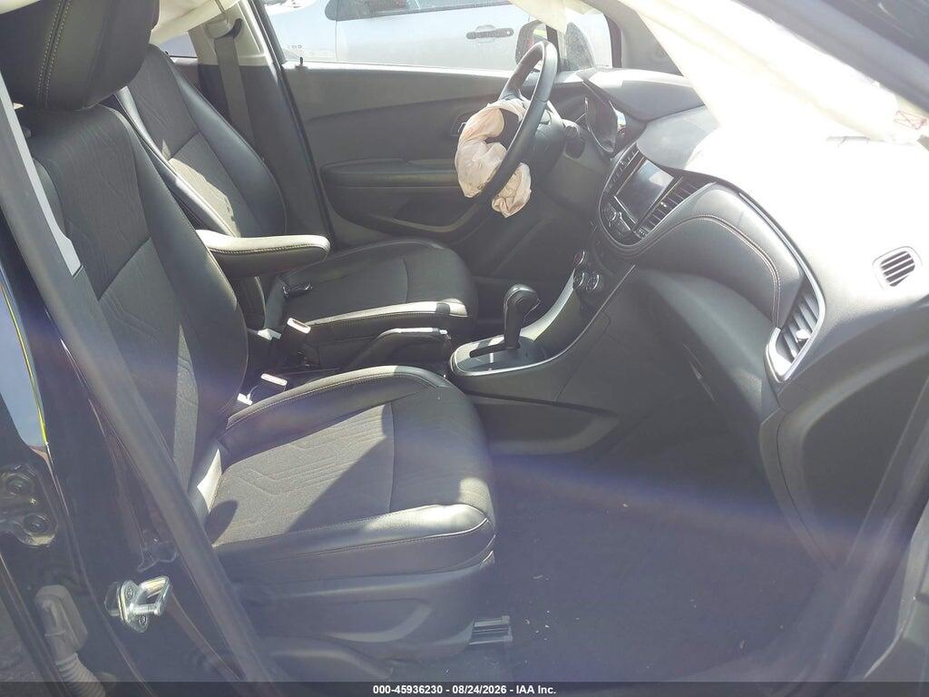 KL7CJPSM9NB517938 2022 CHEVROLET TRAX photo no. 5
