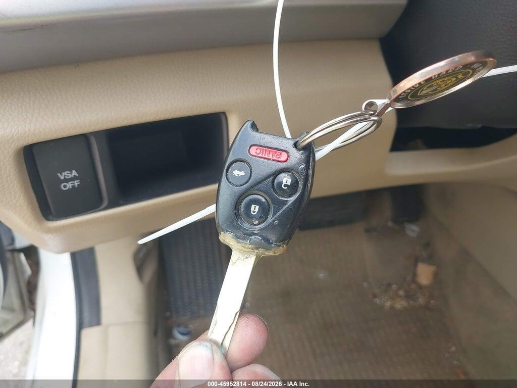 1HGCP2F62CA128790 2012 HONDA ACCORD photo no. 11