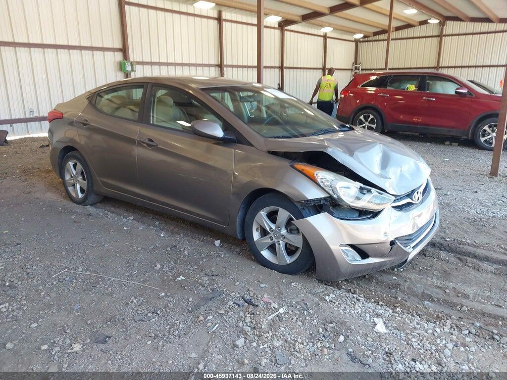 2013 HYUNDAI ELANTRA 5NPDH4AE1DH230960