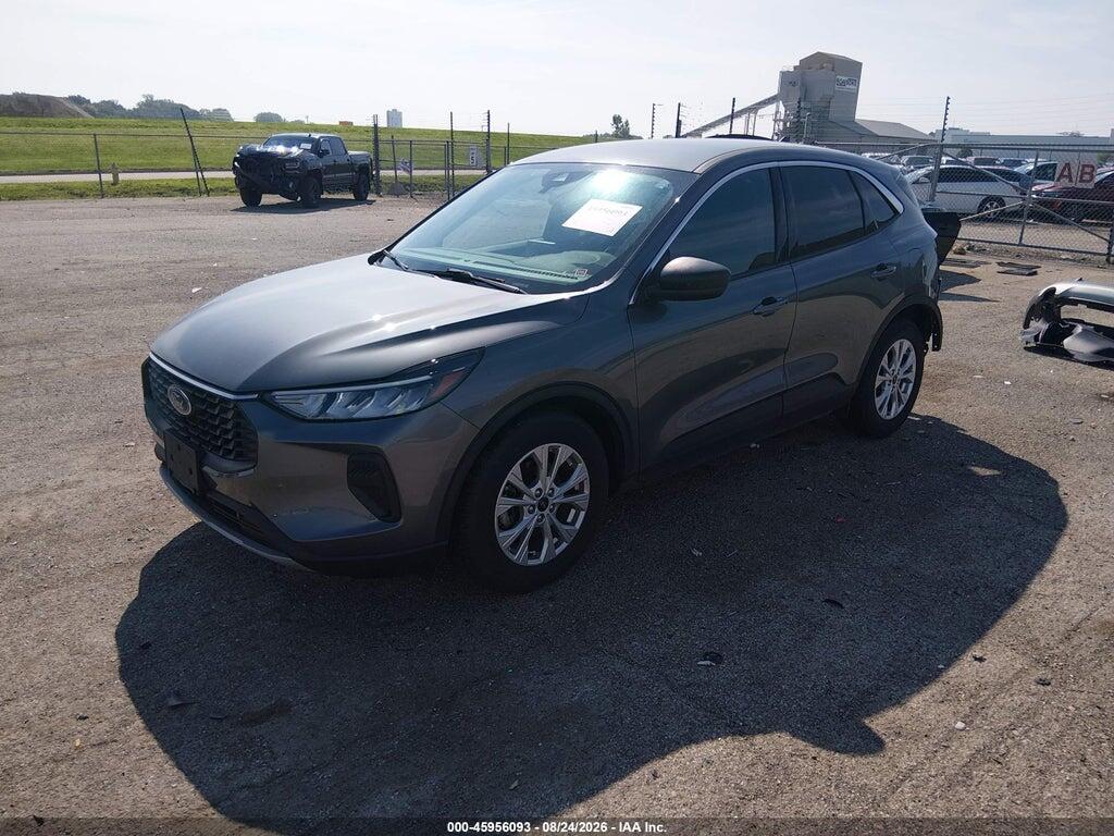 1FMCU0GN2PUB13742 2023 FORD ESCAPE photo no. 2