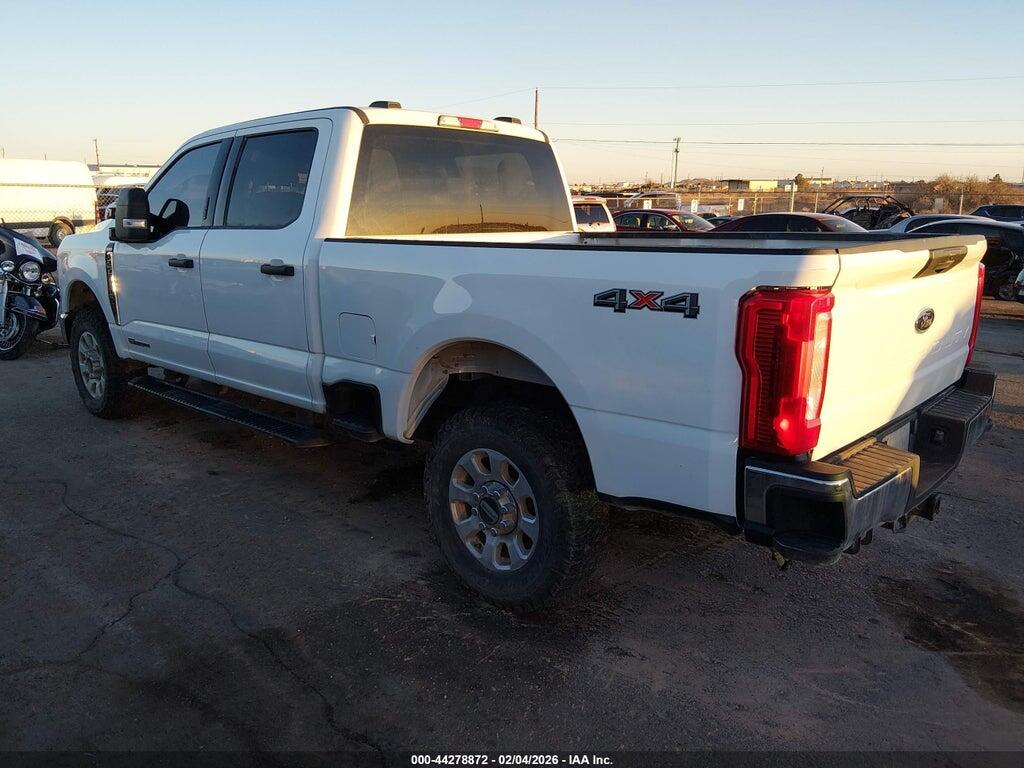 1FT7W2BT7REC63036 2024 FORD F-250 photo no. 3