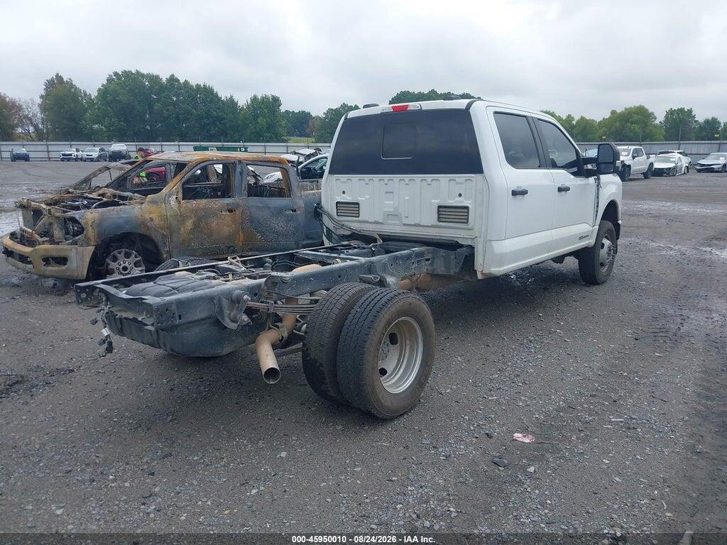 1FD8W3HT5REE65791 2024 FORD F-350 CHASSIS photo no. 3