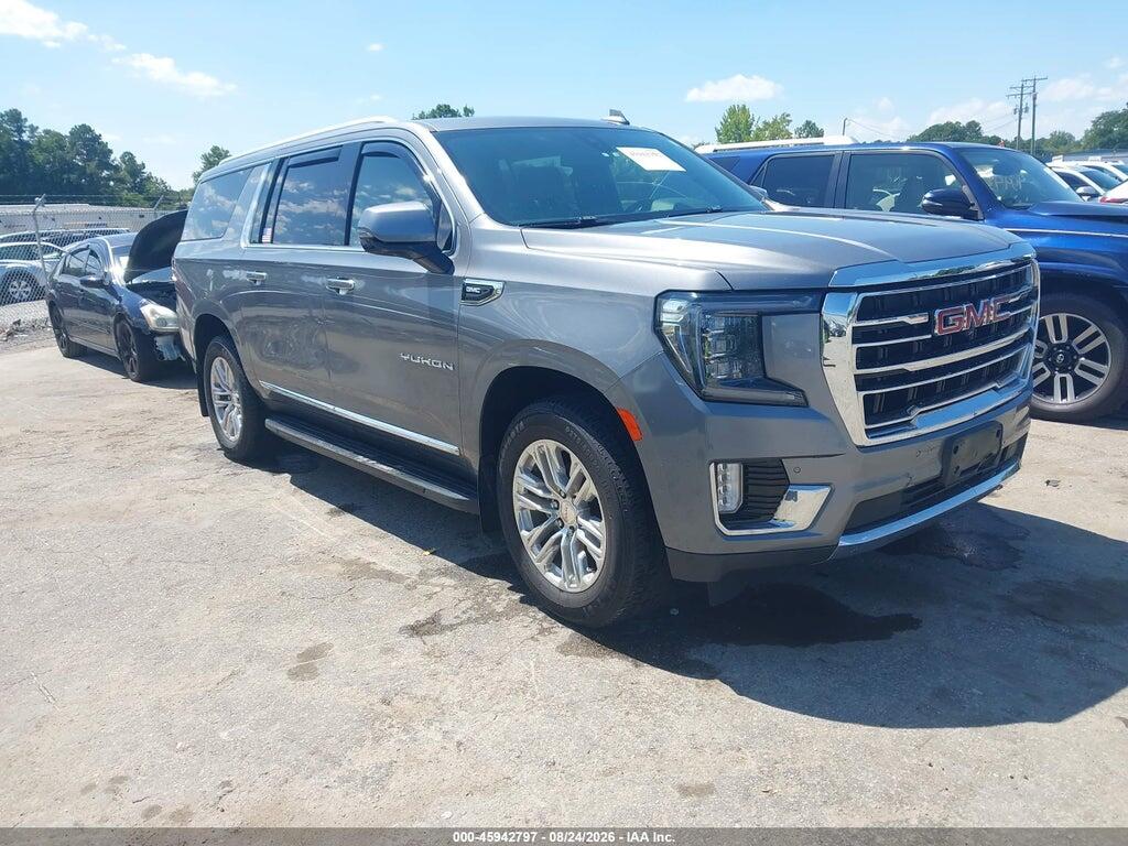 2021 GMC YUKON XL 1GKS2GKD8MR233240
