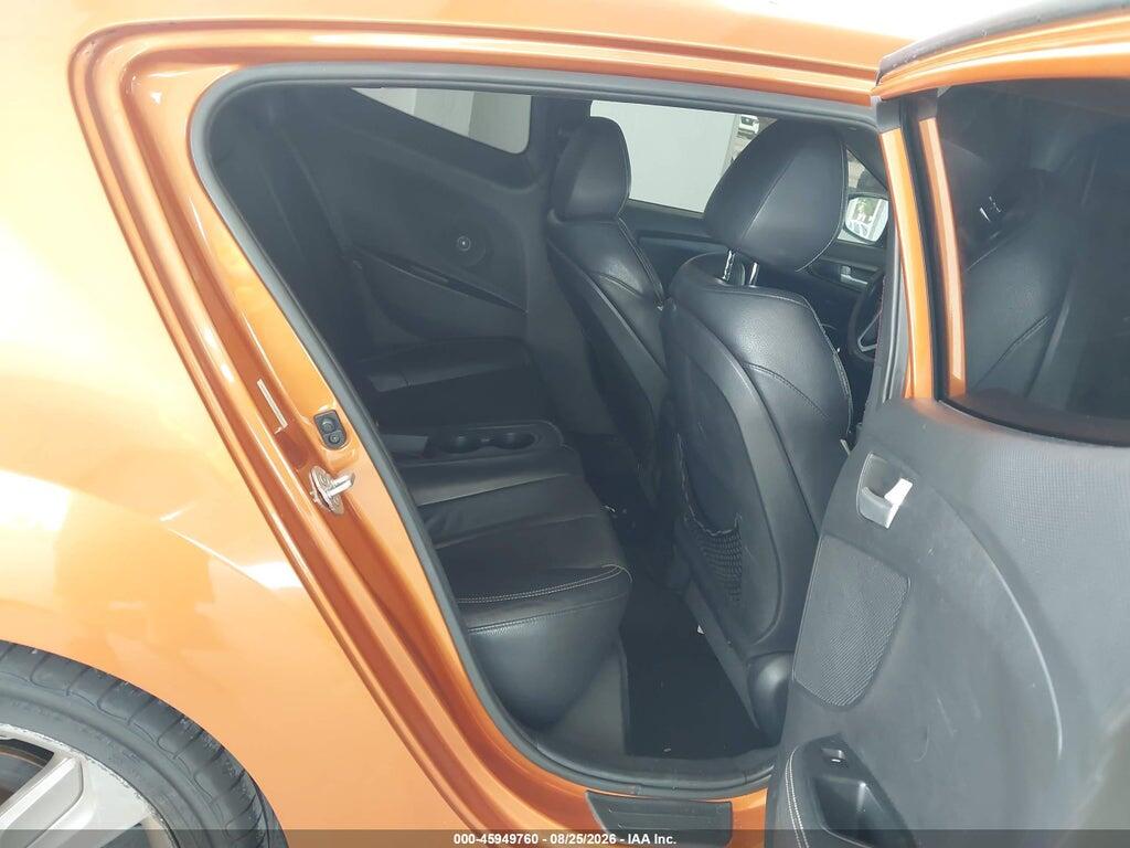 KMHTC6AE7DU172361 2013 HYUNDAI VELOSTER photo no. 8