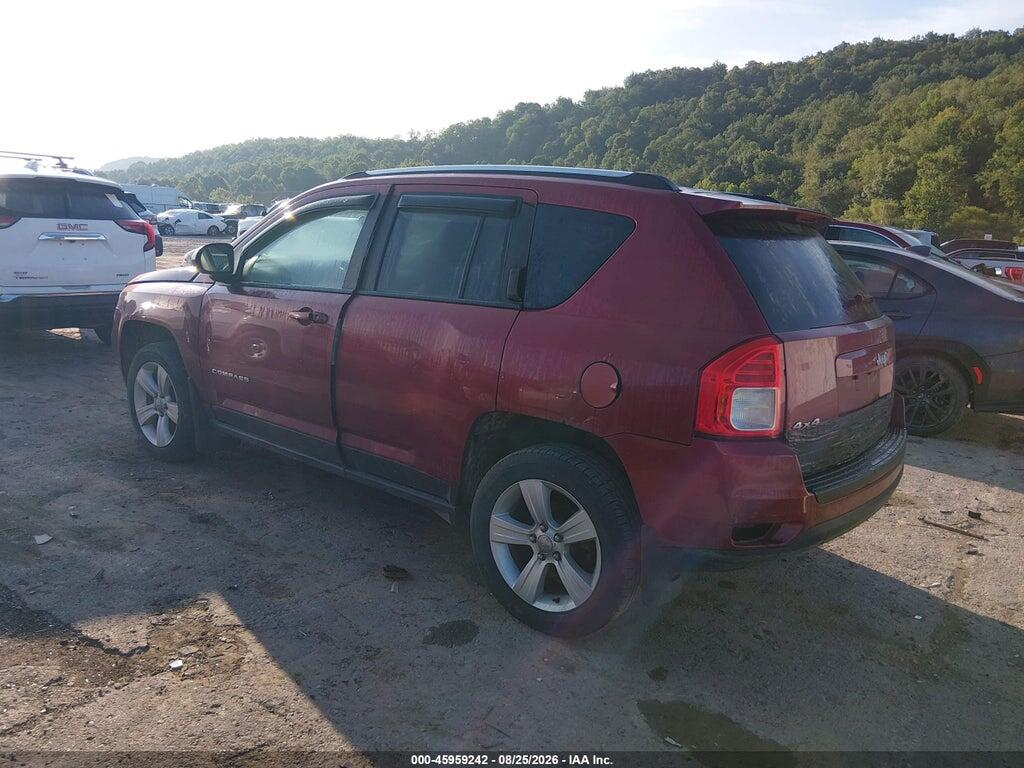 1C4NJDBB8DD263165 2013 JEEP COMPASS photo no. 3
