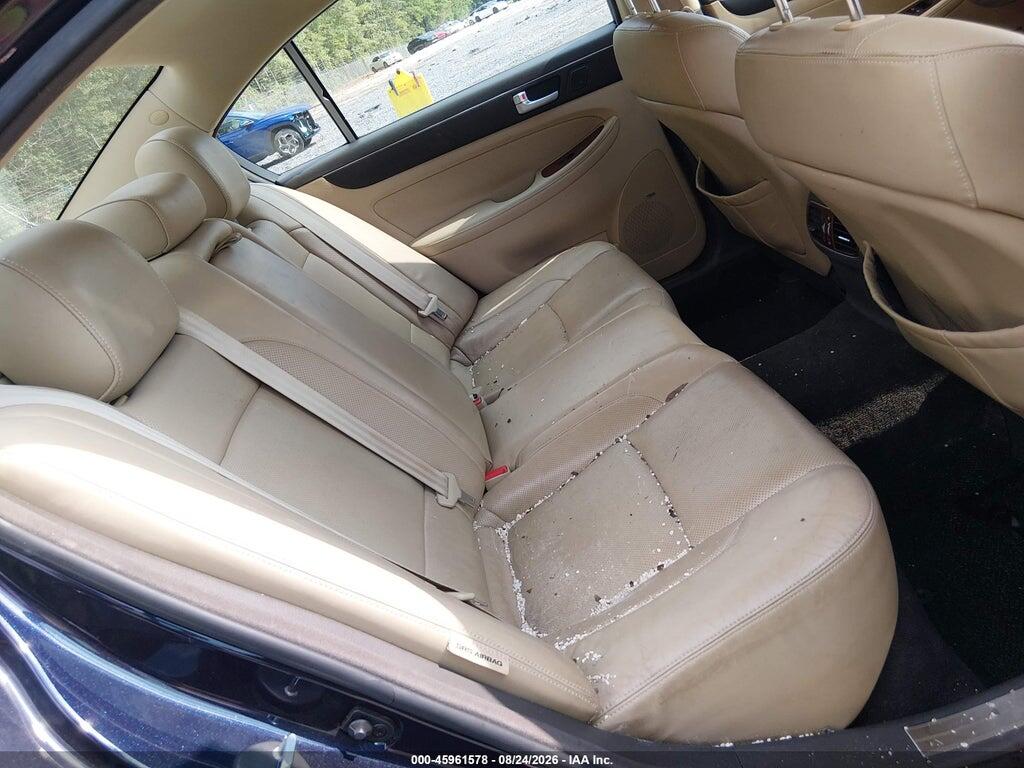 KMHGC4DDXCU186830 2012 HYUNDAI GENESIS photo no. 8
