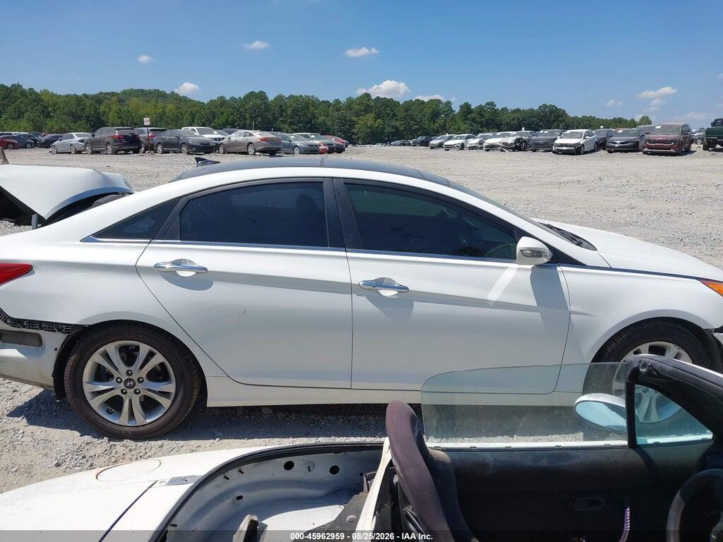 5NPEC4AC2CH382133 2012 HYUNDAI SONATA photo no. 12