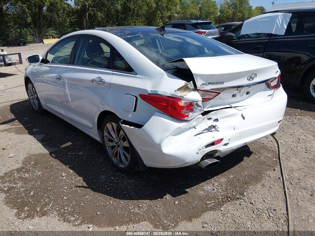 5NPEC4AB0CH327381 2012 HYUNDAI SONATA photo no. 3
