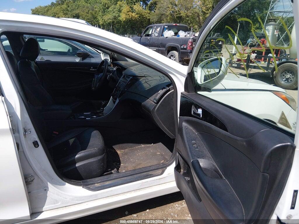 5NPEC4AB0CH327381 2012 HYUNDAI SONATA photo no. 5