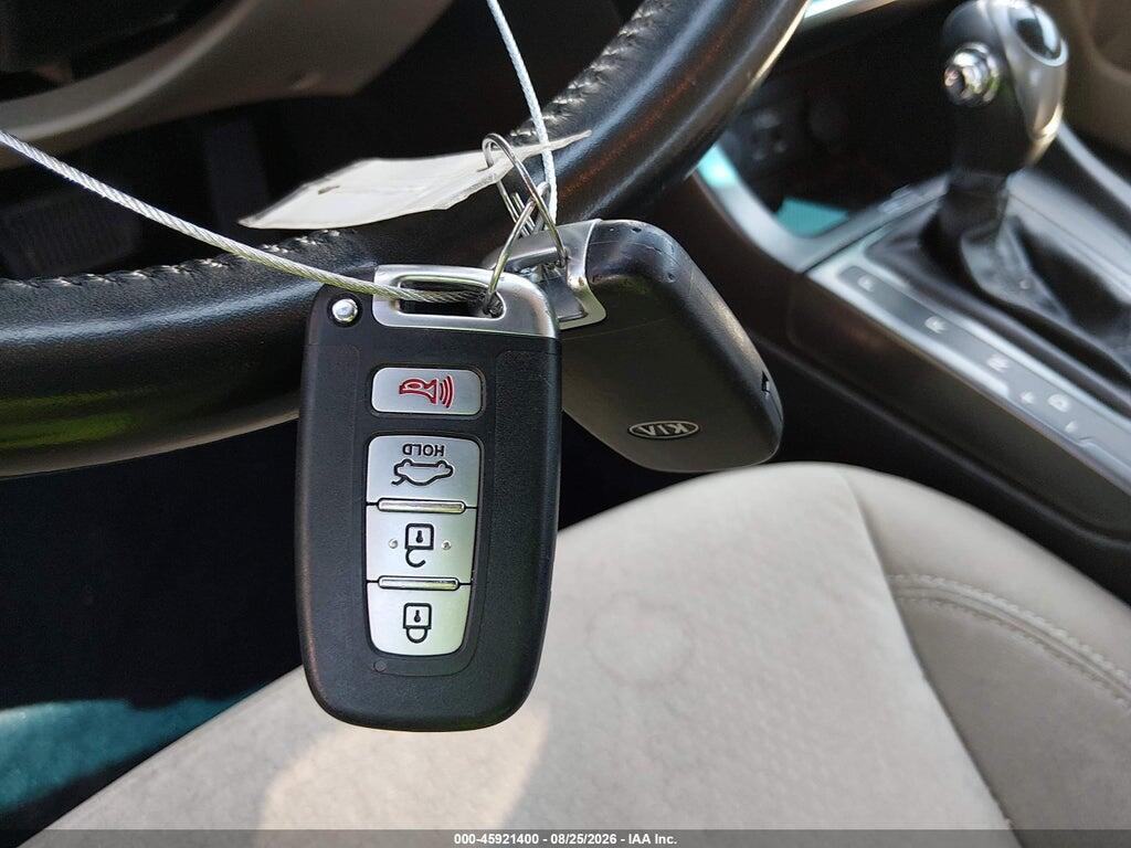 KNAGM4AD2D5061559 2013 KIA OPTIMA HYBRID photo no. 11