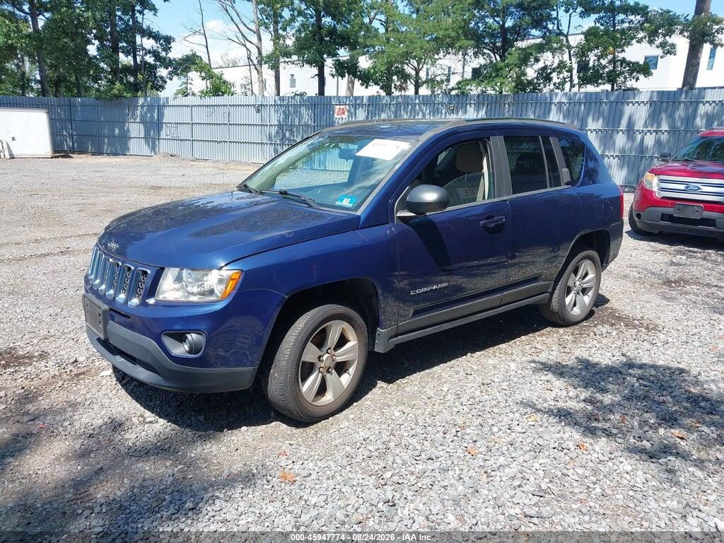 1C4NJDBB0CD609076 2012 JEEP COMPASS photo no. 2