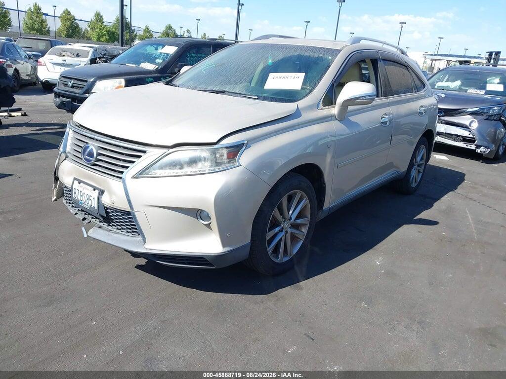 JTJBC1BA0D2057978 2013 LEXUS RX 450H photo no. 2