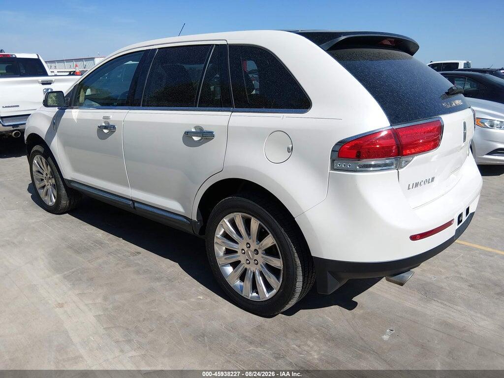 2LMDJ6JK1DBL14570 2013 LINCOLN MKX photo no. 3