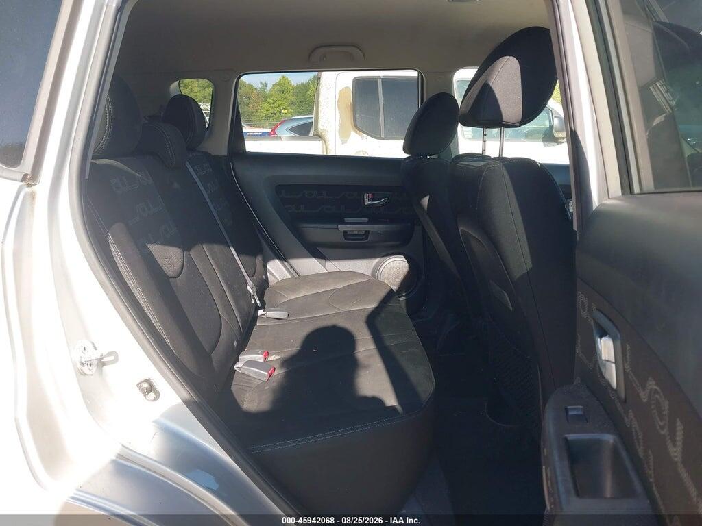 KNDJT2A6XC7440720 2012 KIA SOUL photo no. 8