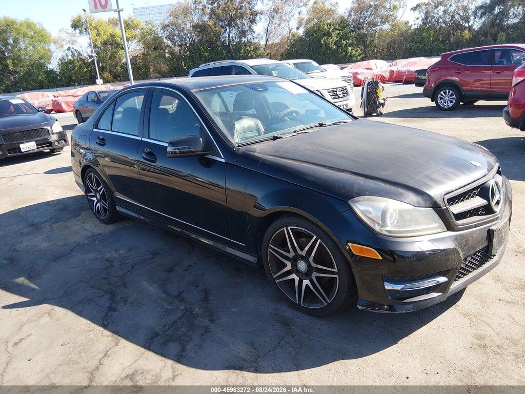 2013 MERCEDES-BENZ C 250 WDDGF4HB8DR262513