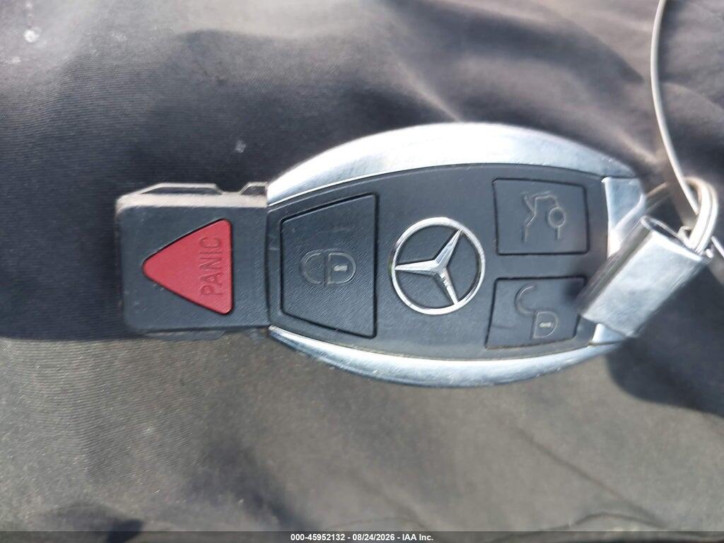 WDDGF4HB1CA598873 2012 MERCEDES-BENZ C 250 photo no. 11