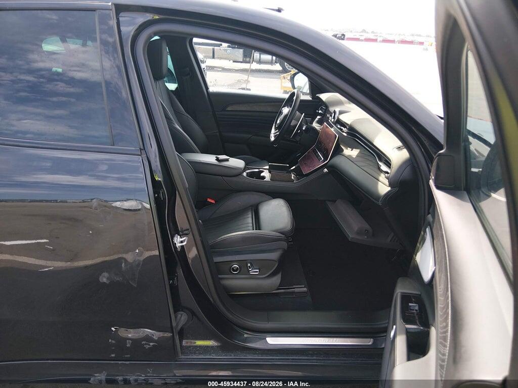 ZN6PMDBA7S7462788 2025 MASERATI GRECALE photo no. 5