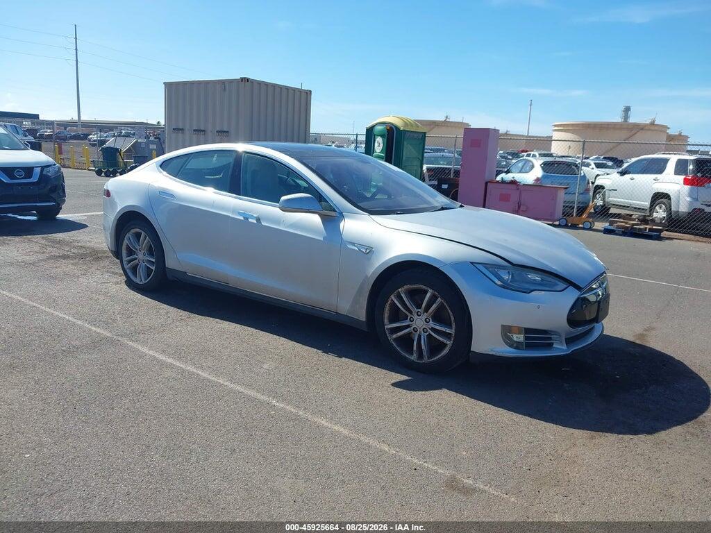 2013 TESLA MODEL S 5YJSA1DN5DFP24386