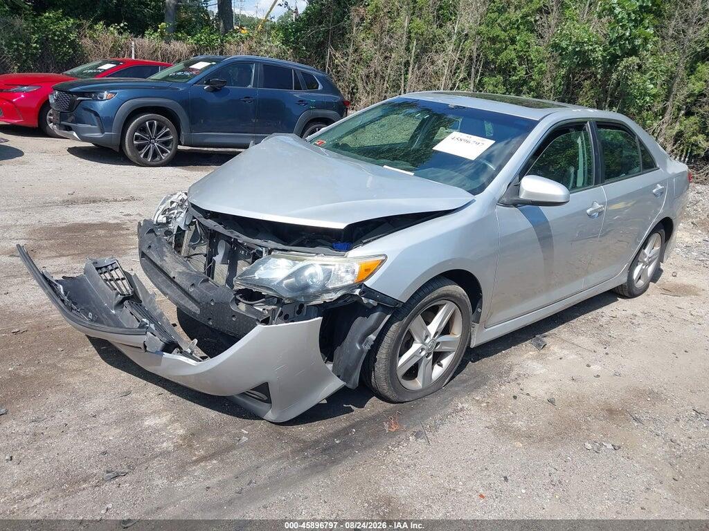 4T1BF1FKXDU267646 2013 TOYOTA CAMRY photo no. 2