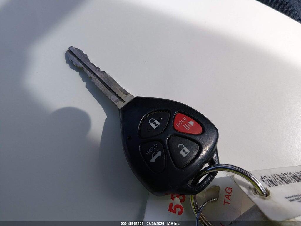 2T1BU4EE5DC021155 2013 TOYOTA COROLLA photo no. 11